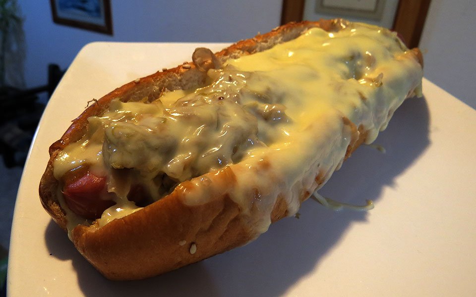 hot dog al estilo de Kansas City