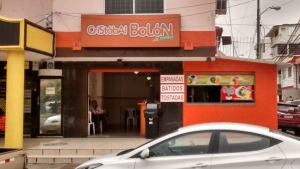 Local Cristóbal Bolón. Buenos bolones